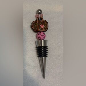 Pink and Brown Wine Stopper - perfect for a gift. New